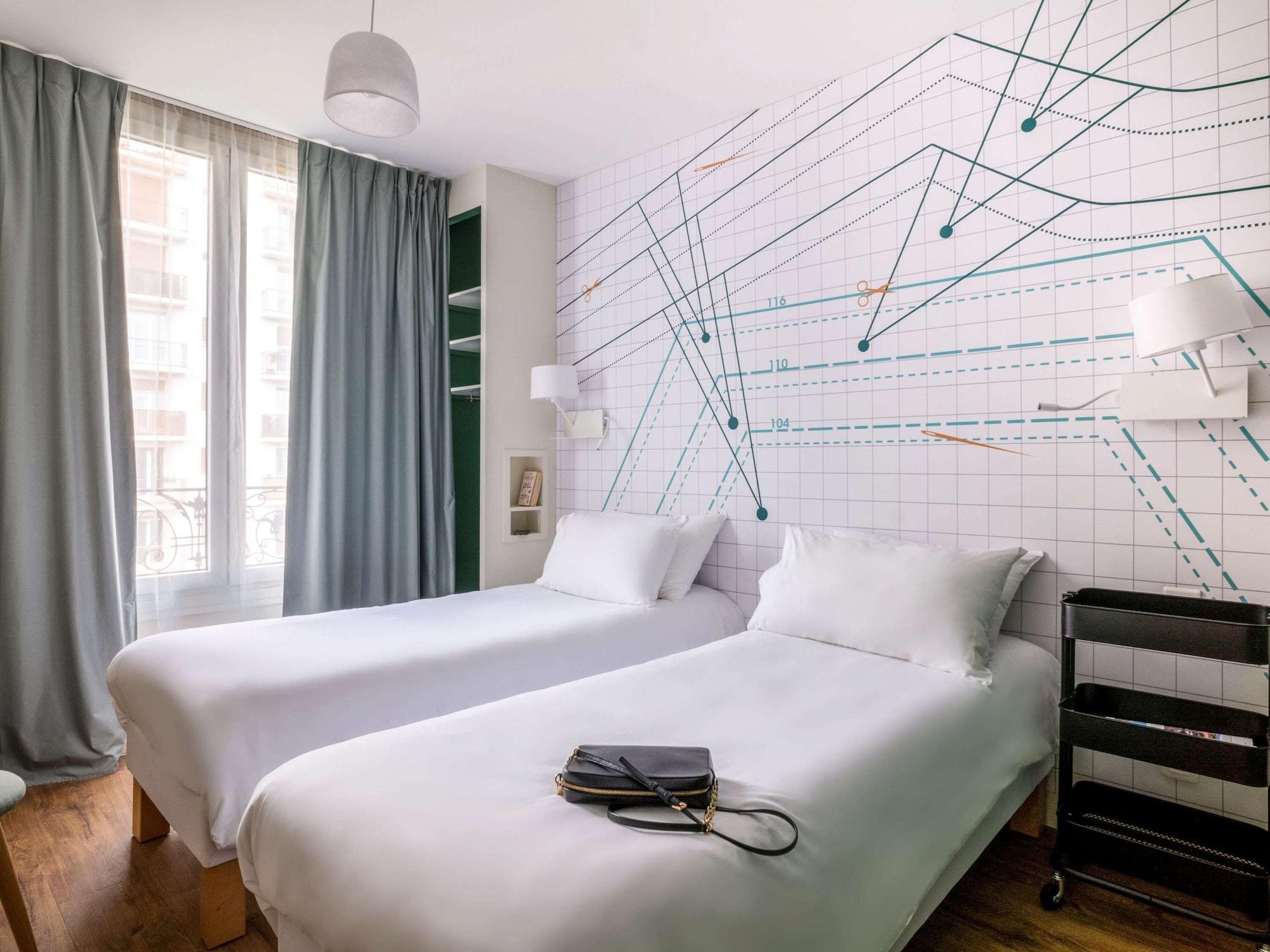 Отель Ibis Styles Asnieres Centre Экстерьер фото
