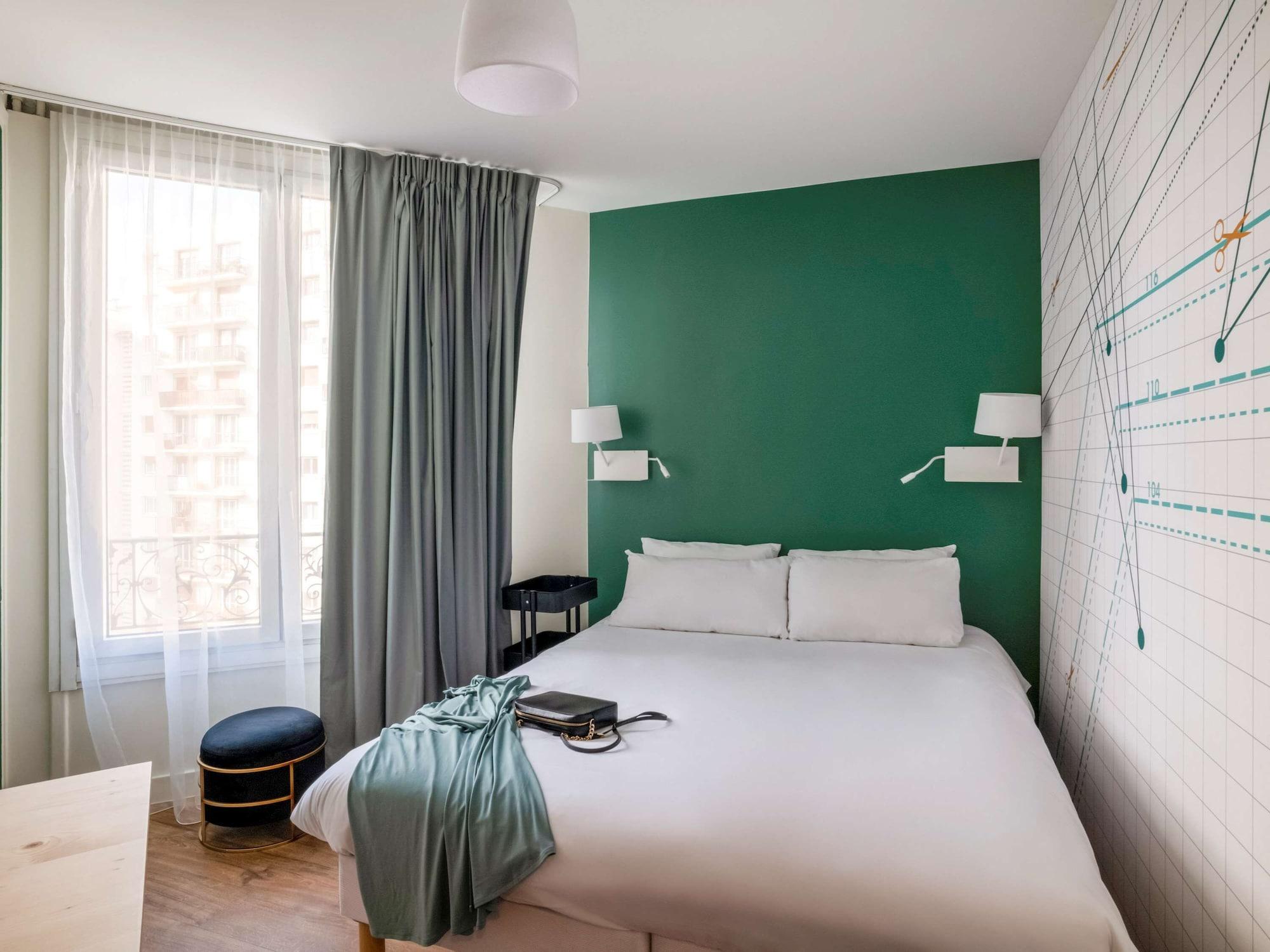 Отель Ibis Styles Asnieres Centre Экстерьер фото