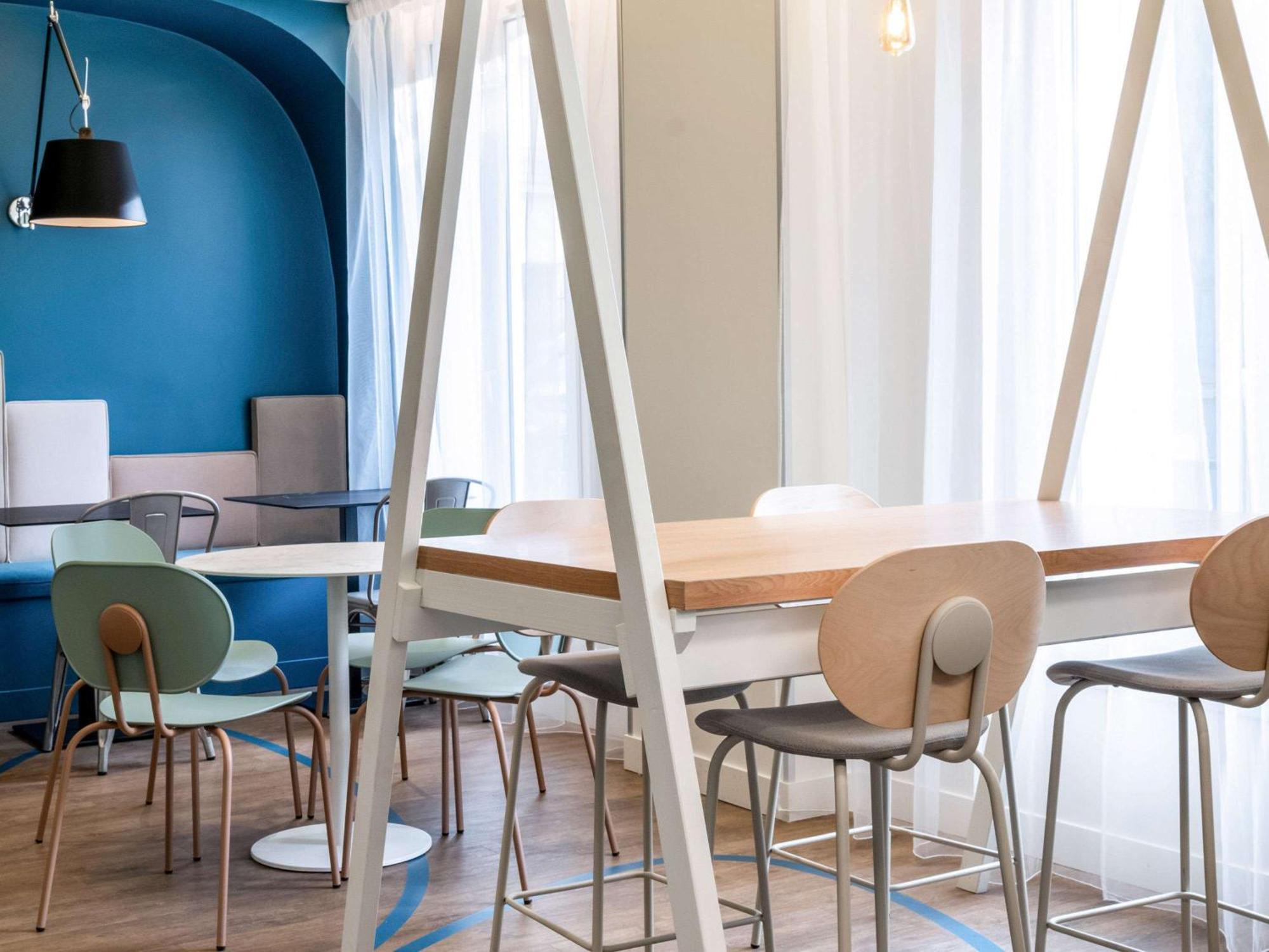 Отель Ibis Styles Asnieres Centre Экстерьер фото