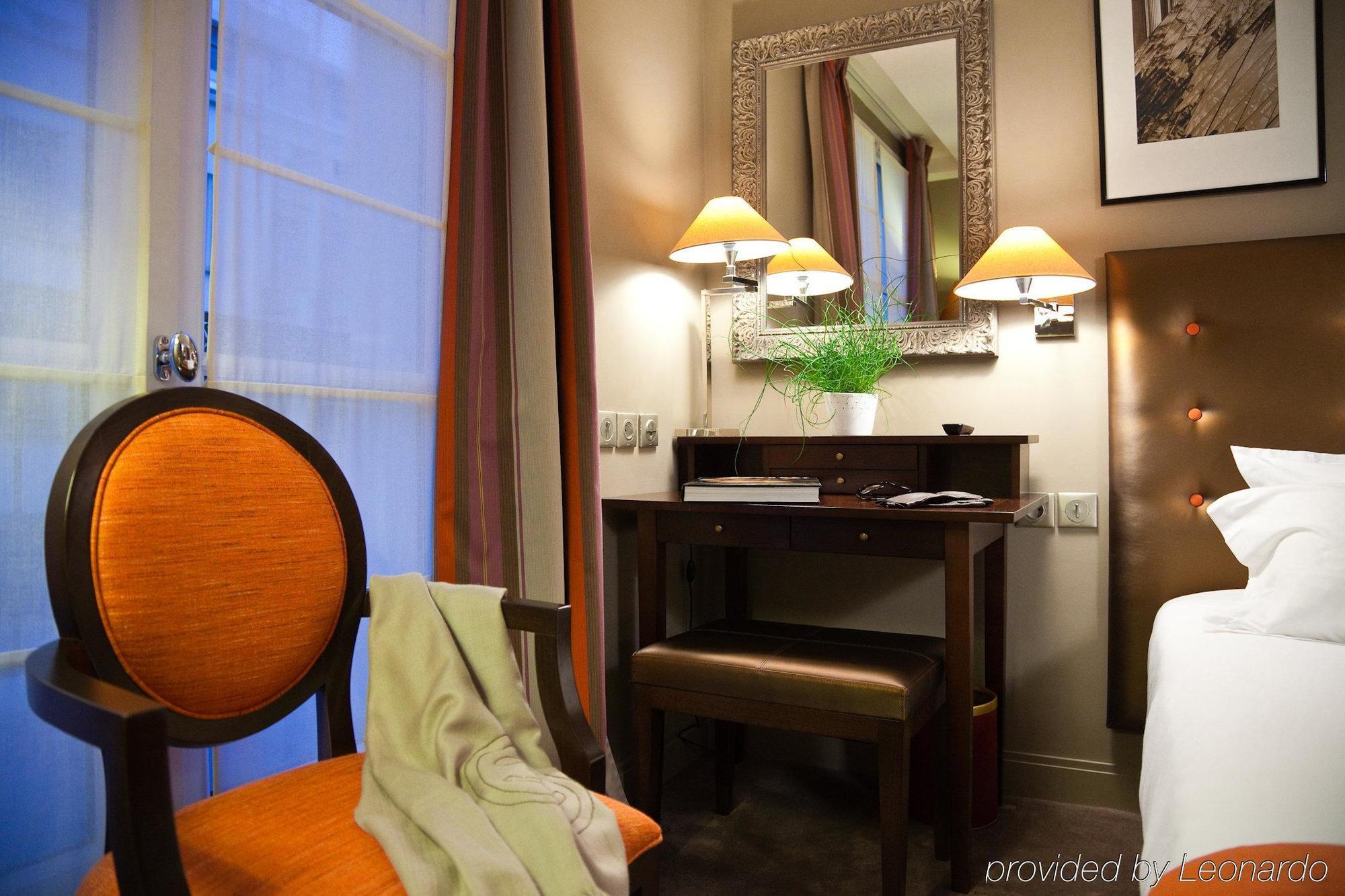 Отель Ibis Styles Asnieres Centre Экстерьер фото